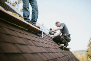 Local Roofers in West Marche, AR